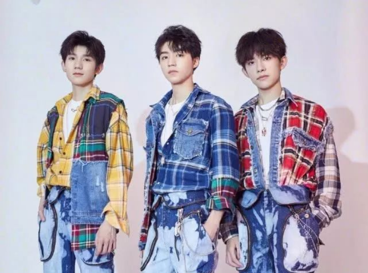 tfboys之三位家族公主-TFBOYS 家族公主：王俊凯、王源、易烊千玺身边的神秘女孩