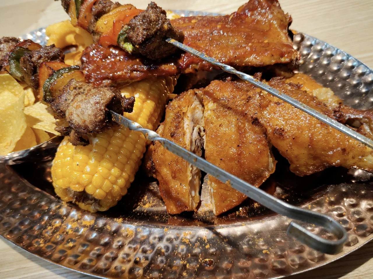 老爹汉堡店历险记无敌版：美食天堂与挑战巅峰的疯狂体验