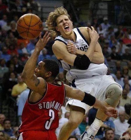 nba搞笑_搞笑nba篮球视频_搞笑nba球员