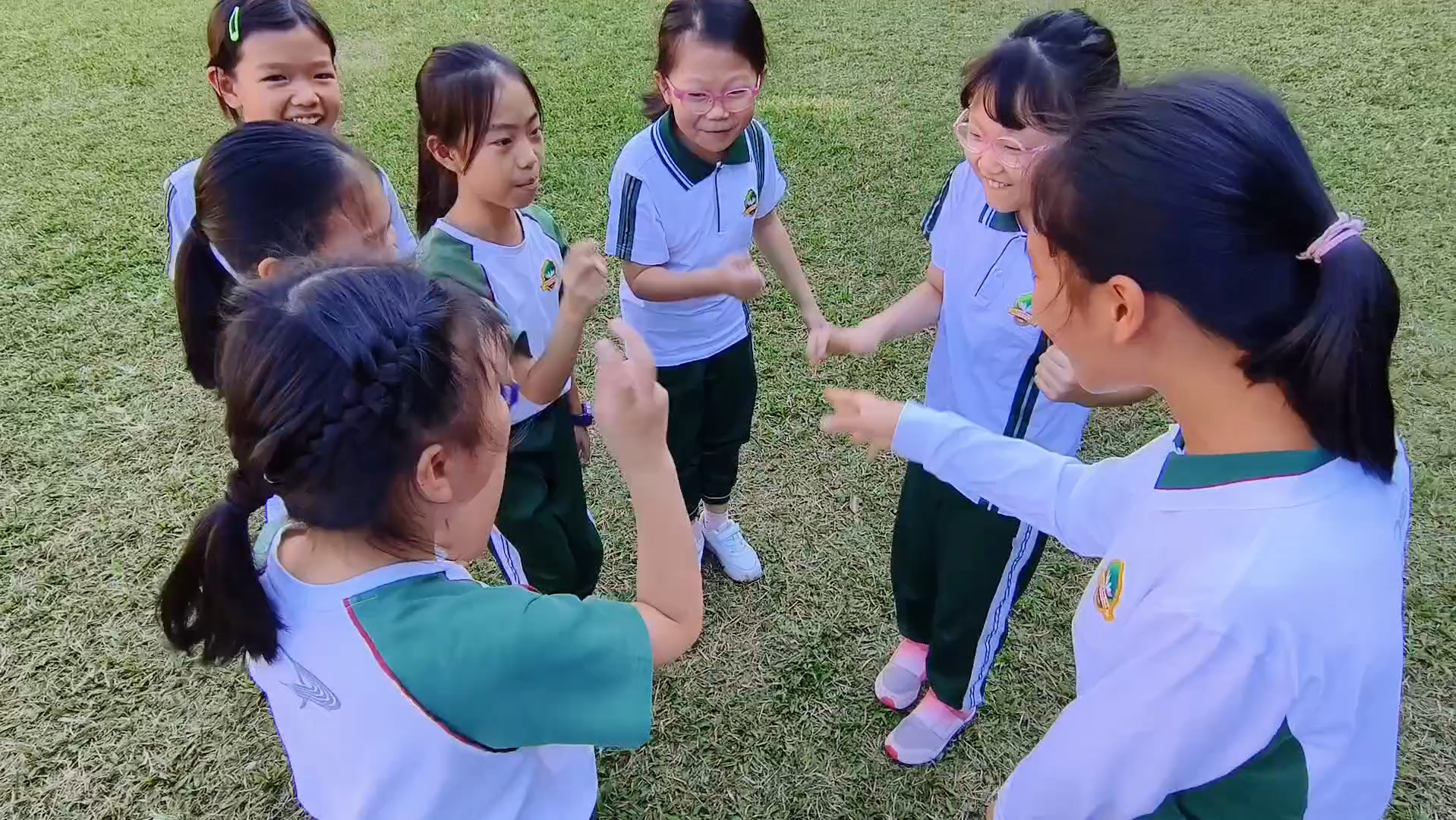 活设老鹰捉小鸡教案_捉小鸡教案活设老鹰和小鸡_老鹰捉小鸡的教案