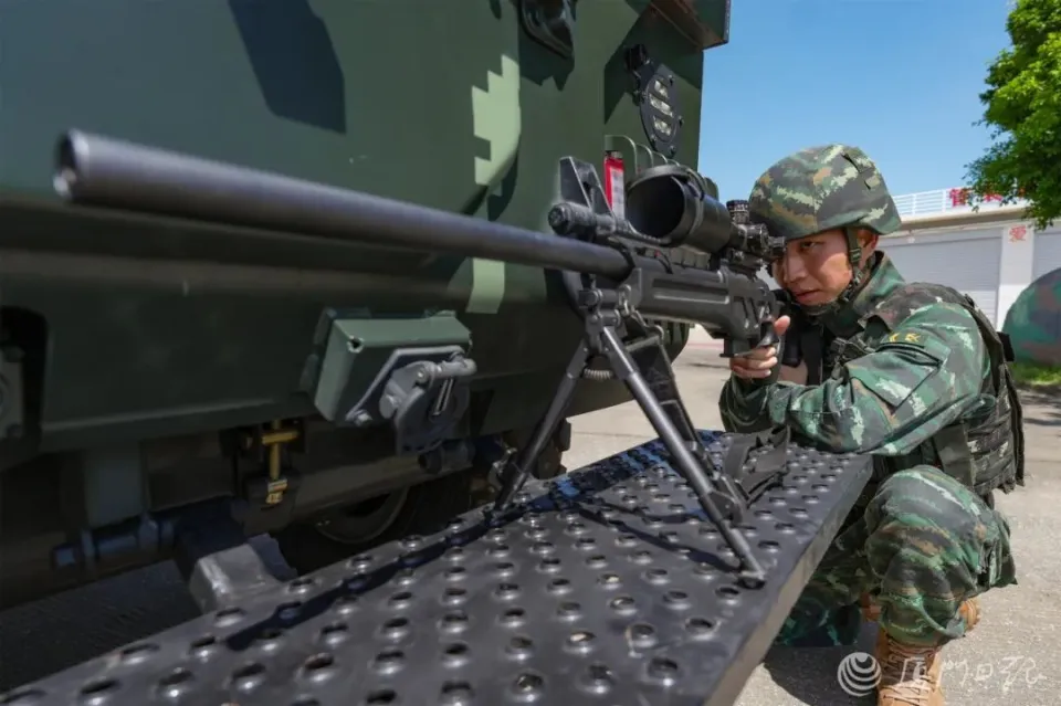 视频前线狙击战争下载_战争前线狙击视频_前线战争冬季狙击手