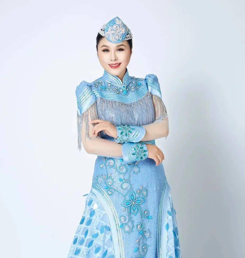 明星宝宝图片大全可爱_可爱明星图片女生头像优雅_可爱明星的图片